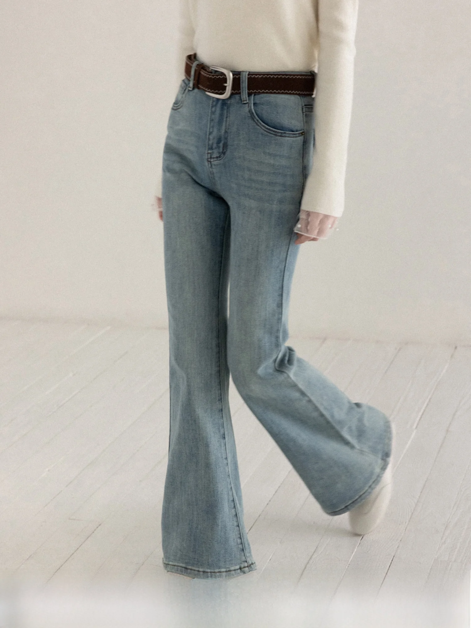 

Slimming High Waist Blue Denim Jeans Women's Spring Versatile Micro Flared Pants Casual Elastic Treatment High Waist Zipper
