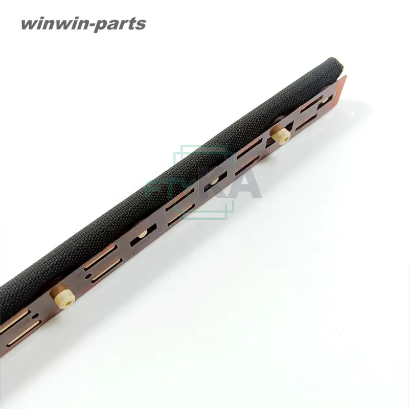 

302RV93050 Держатель масляной площадки FK-1150 для 4X Kyocera P2040 P2235 P2335 M2040 M2135 M2235 2540 M635 2640 2735 Оригинал