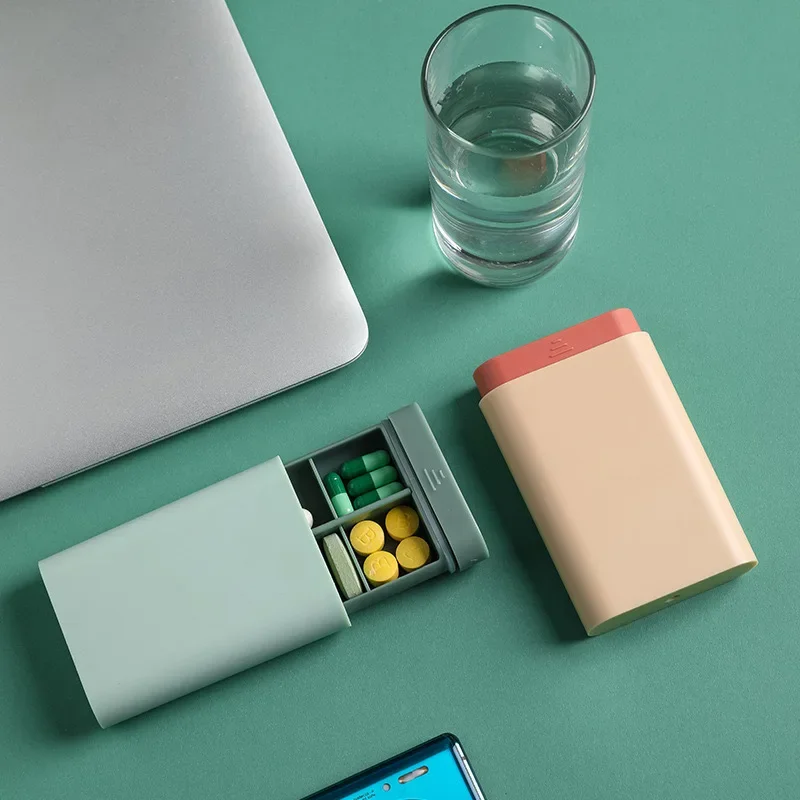Mini Małe Przenośne Pudełko na Witaminy Podróżne Pojemniki na Tabletki Organizer Przechowywanie Tabletek 7 Dni 6 Przegródek Leki Olej Rybny