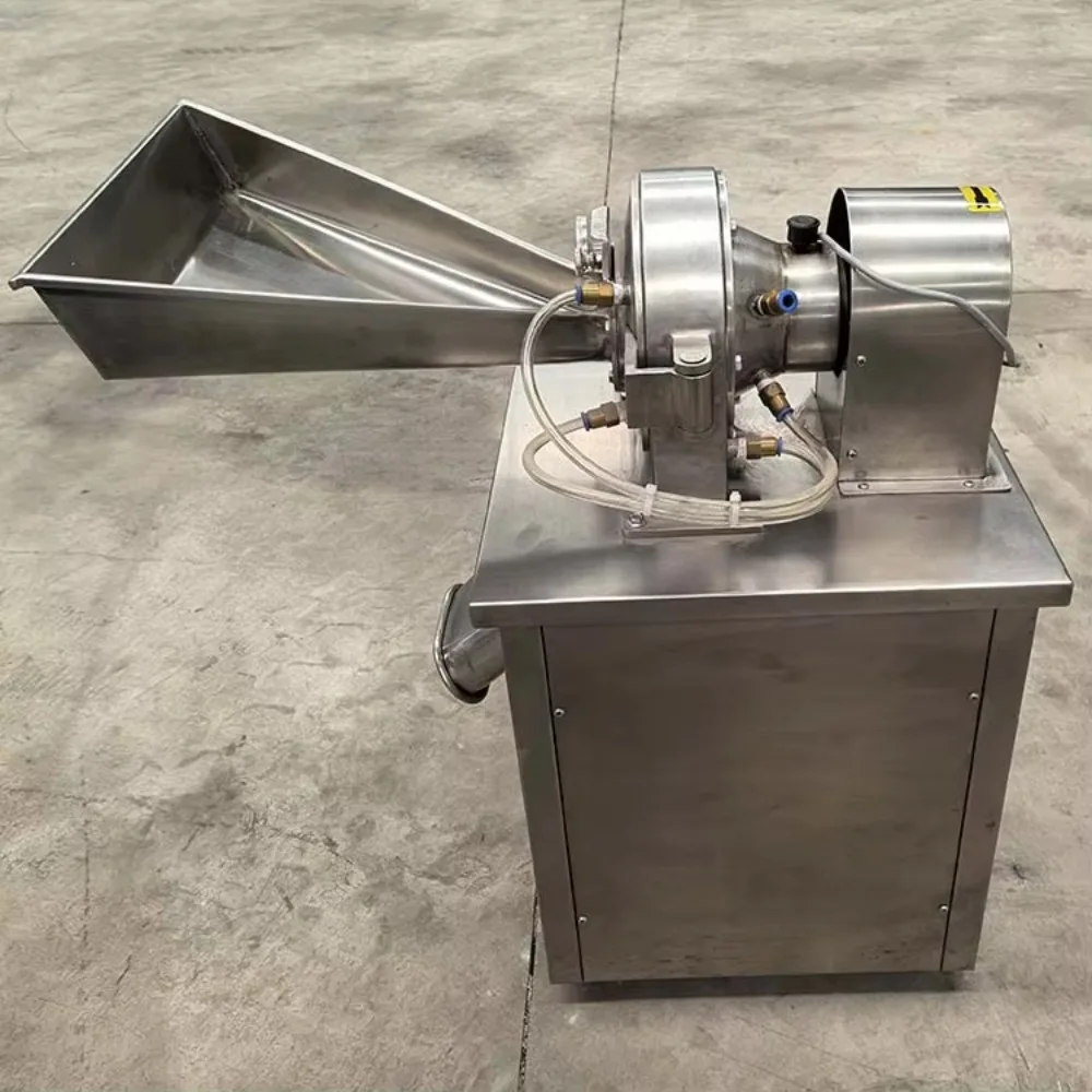 Competitive Price Black Soybean Grain Crusher Animal Feed Commercial Spice Grinder Machine Grain Processing Machinery Rice Mill