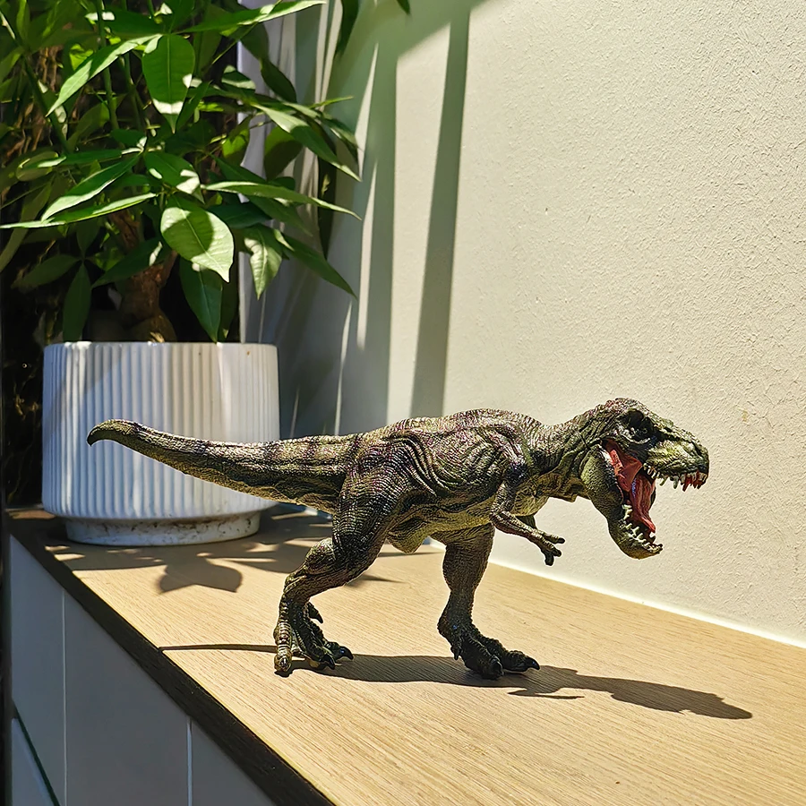 Solid large walking Tyrannosaurus rex home decoration ornament model