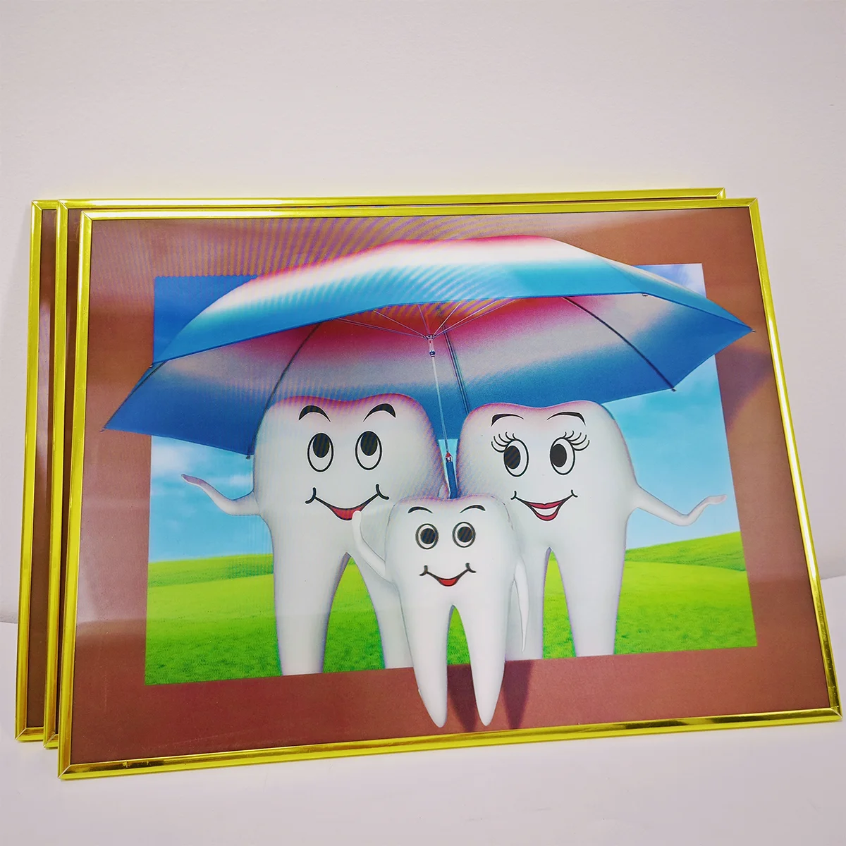 

Decorative 3D pictures photo for dental clinic/hospital decoration beautiful tooth teeth whitening orthodontics welcome children