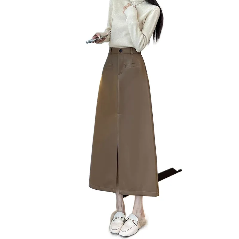 ブラックPUレザースカート レディース 秋冬 2025 新作 ミディアム丈 ハイウエスト スリミング スリット入り ヒップ ワンステップスカート