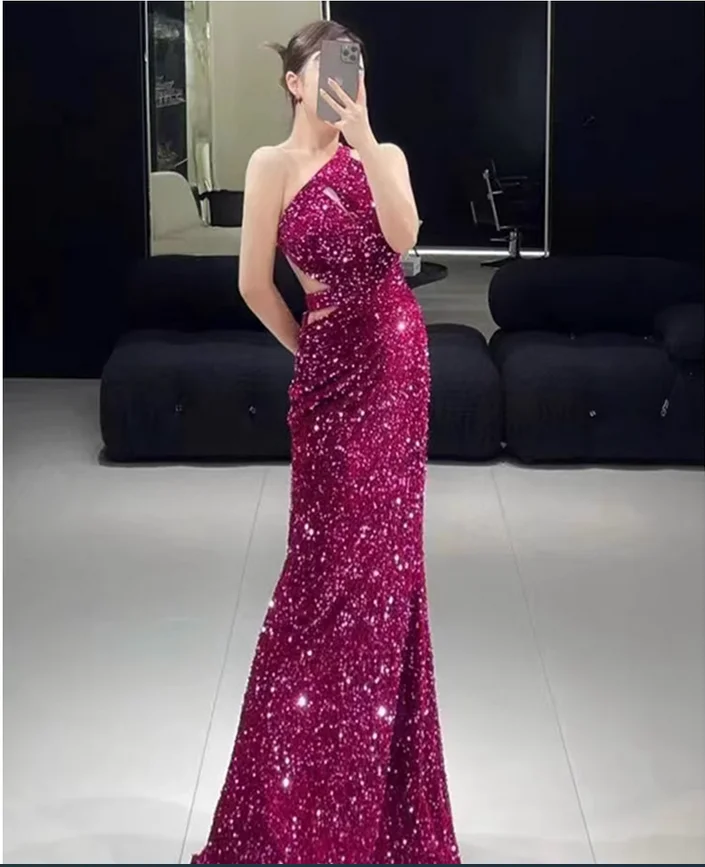 

Fire Dragon Fruit Color Advanced Light Luxury Sequins Stage Costume Sexy Hanging Neck Evening Dress