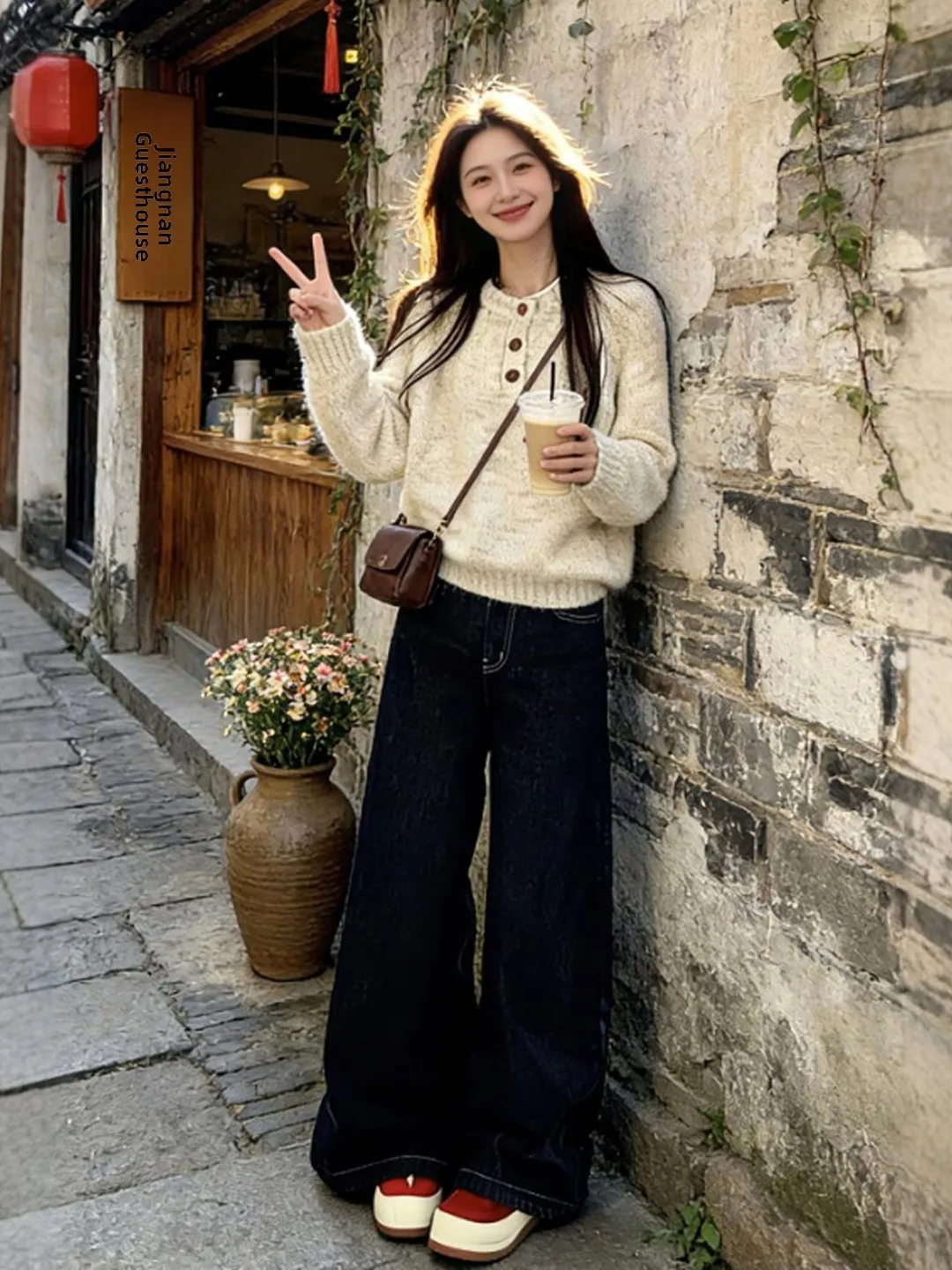 

Laid-ba Sle Unique Large Size round Ne Loose Sweater Faionable Spring Long Sve Top Women's Soft Sle ABC Series