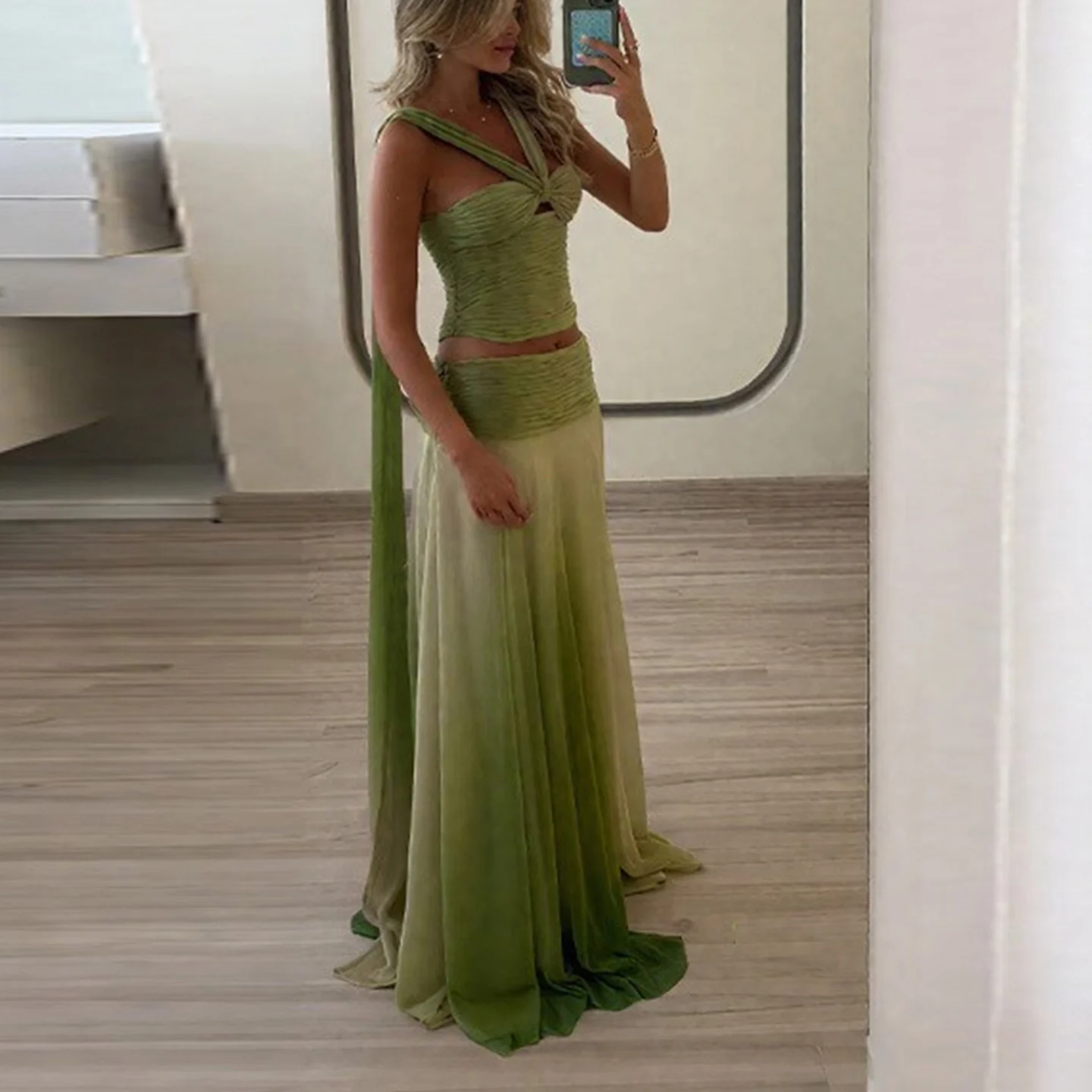 2025年秋新作 カジュアルなアディエンテカラーのネティブラウストップとスカートのセット、Vネックのスリムロングパンツのツーピースセット