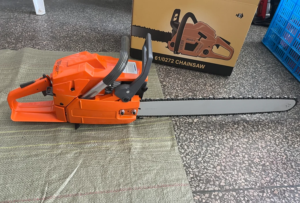 Hus272 Chainsaw 72.5cc Fits 24 Inch Bar 3.6KW Professional Petrol Saw For Big Timber