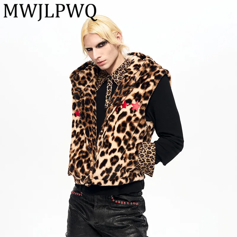 

MWJLPWQ меховой жилет с леопардовым принтом для мужчин, зимние короткие однобортные уличные топы в стиле ретро с капюшоном и подкладкой, 2025 Chic 12757
