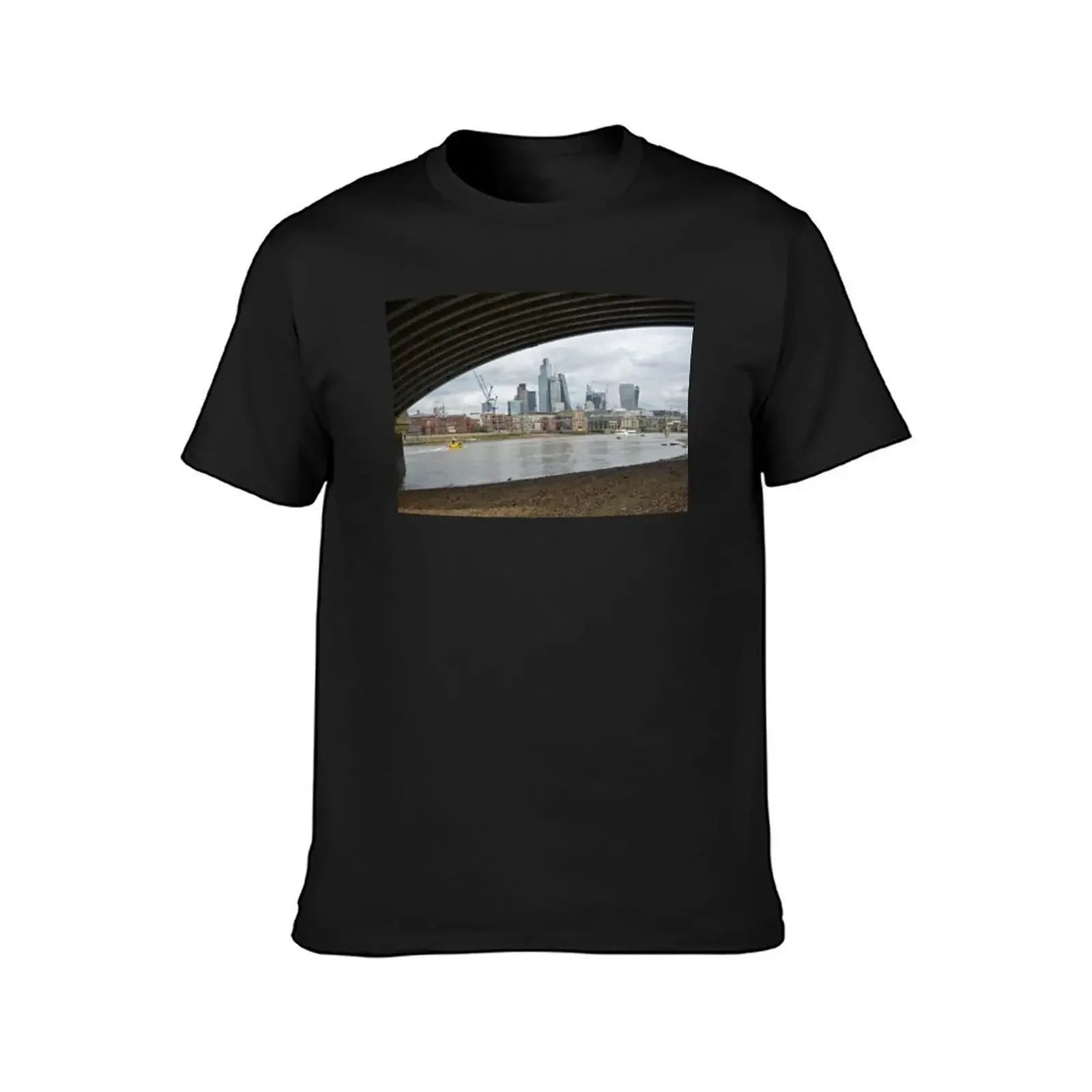 London cityscape in colour T-Shirt boys whites graphic shirts oversizeds t shirts for men cotton