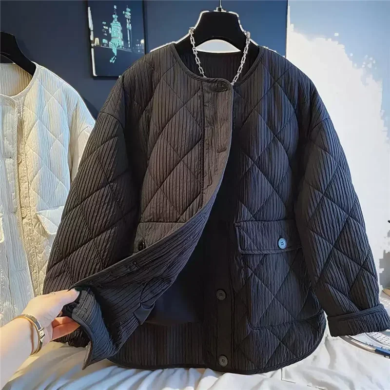 

Осень-зима, хлопковая куртка с круглым воротником, женская новинка 2025, модная свободная повседневная однотонная хлопковая куртка на пуговицах, женская верхняя одежда