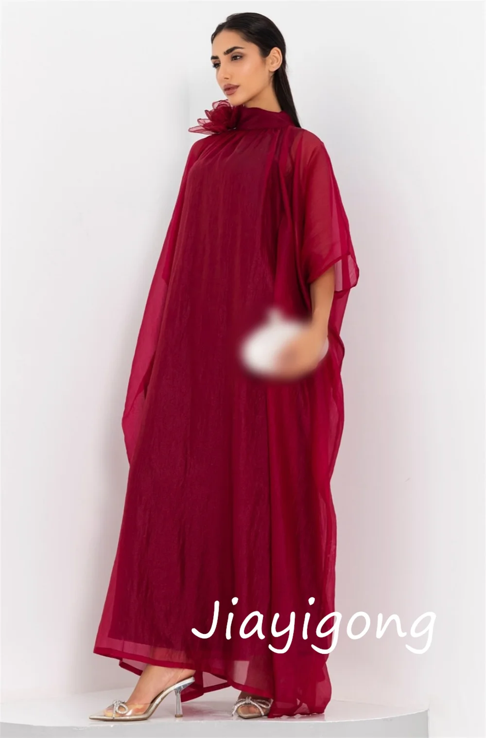 Vestidos midi con cuello alto y pliegues de flores de organza elegantes personalizados, tallas para ocasiones a medida disponibles