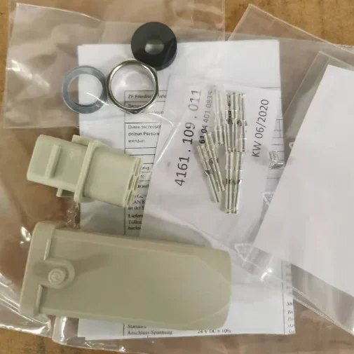 

Germany imported ZF 4161.109.011 solenoid valve plug 0017-191 0017-192 solenoid valve