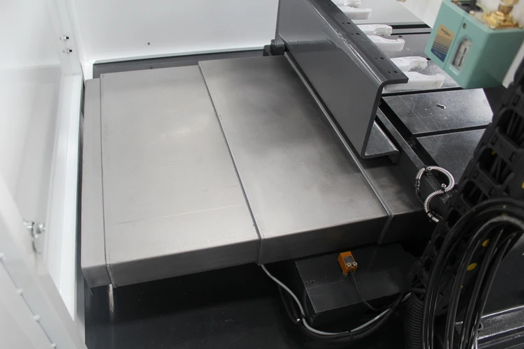 6060 ATC Router Cnc Metal Engraving Machinery Mould MIni Milling Cnc Machine For Steel