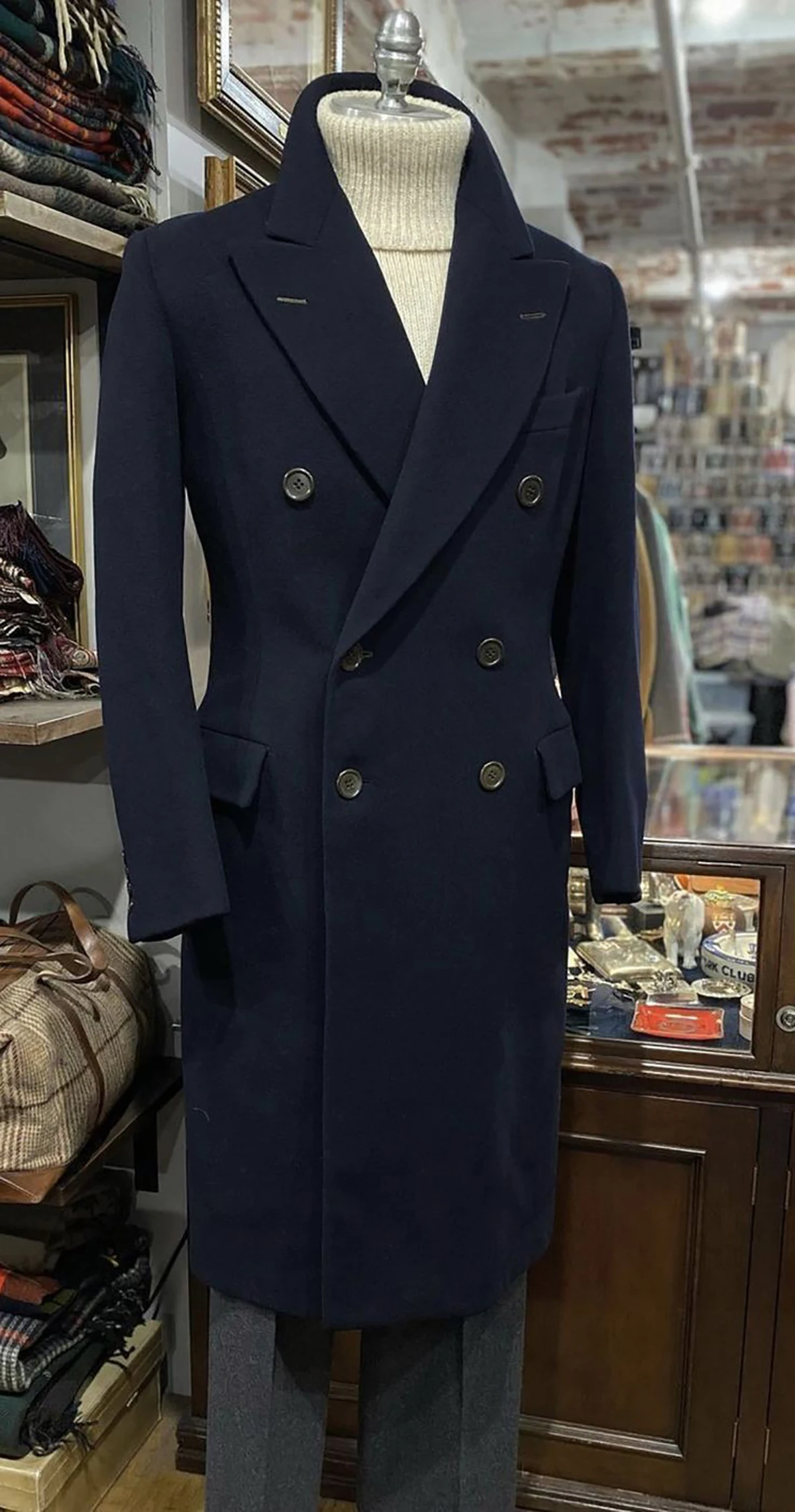 Abrigo de lana azul para hombre, traje con solapa, cinturón cómodo, ajuste suave, hecho a medida, talla personalizada para ocasiones formales, Invierno