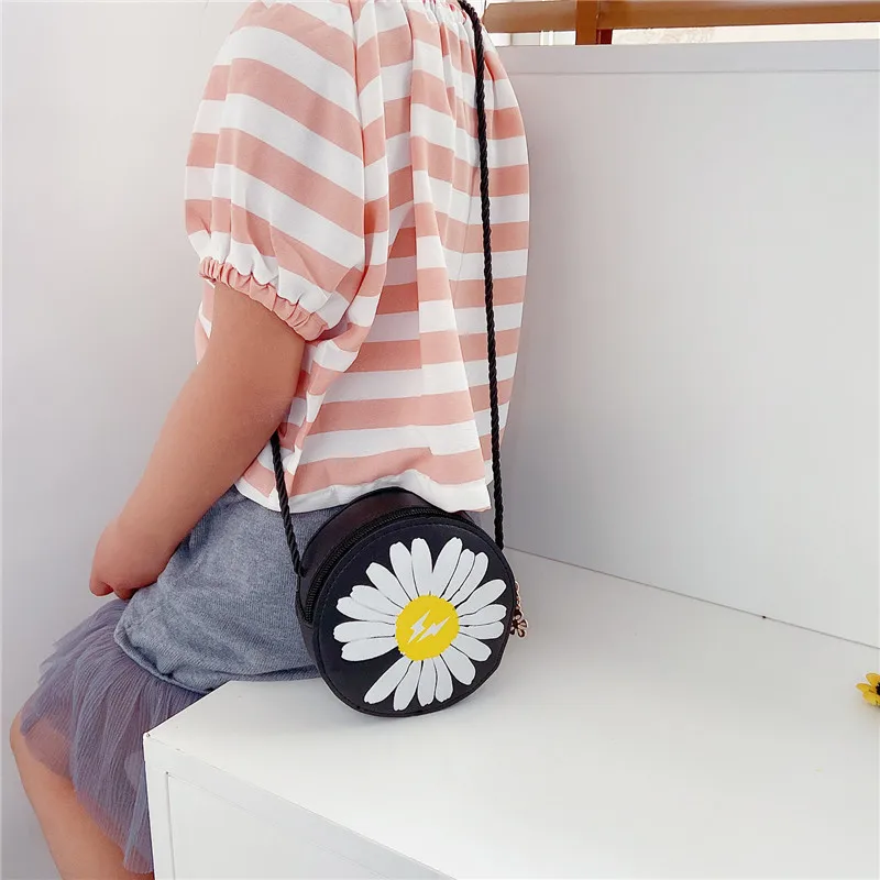 Bolso cruzado redondo de margaritas para niños, bolsos de hombro de moda para niñas, monedero de flores para niños, bolso de mensajero para niños,