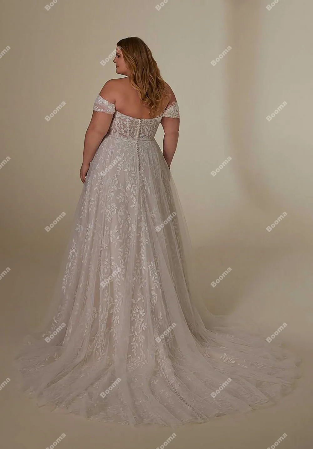 Booma Off spalla una linea abiti da sposa con treno Sweetheart Appliques abiti Bridals per abito da festa nuziale da donna Plus Size