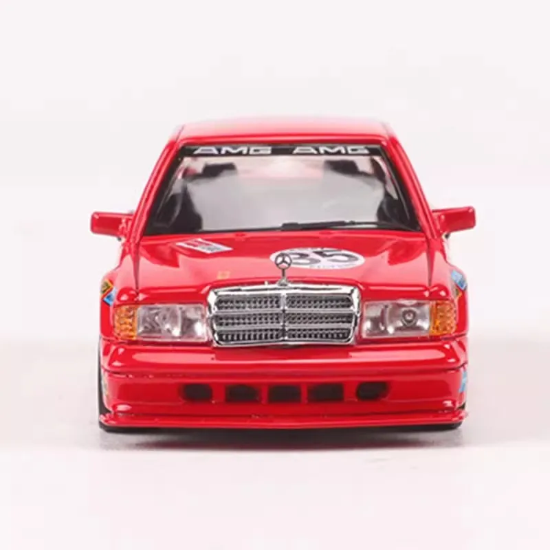 1:64 Mercedes-Benz 190E W201 2.5-16 Evolution Red Pig alloy model, children\'s collection toys, holiday gifts for children.