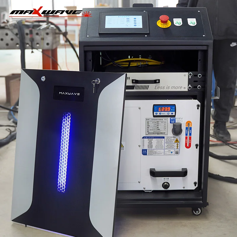 Maxwave 1KW-3KW High-Efficiency Laser Cleaning Machine for Industrial Paint & Rust Removal