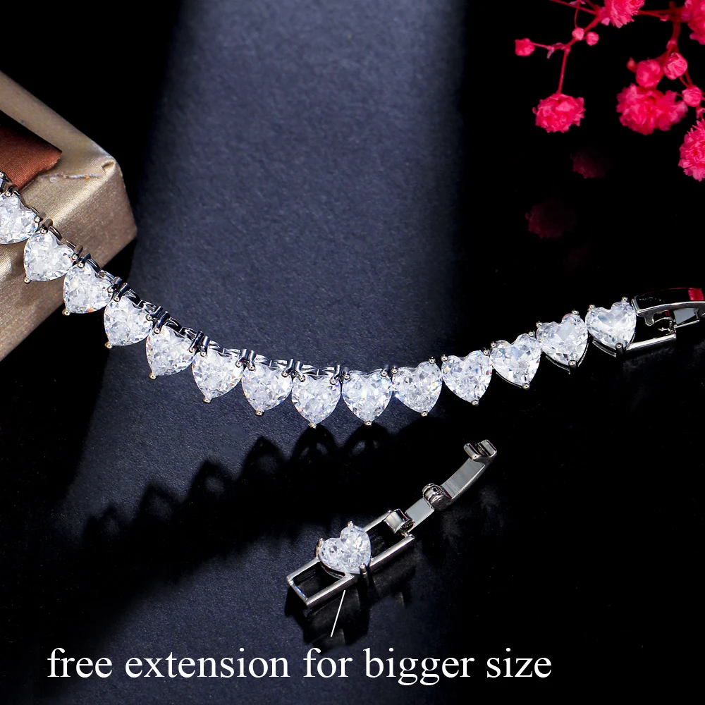 CWWZircons Chic Love Heart Shape Cubic Zirconia Stone Wedding Engagement Tennis Bracelet for Women Classic CZ Jewelry Gift CB293