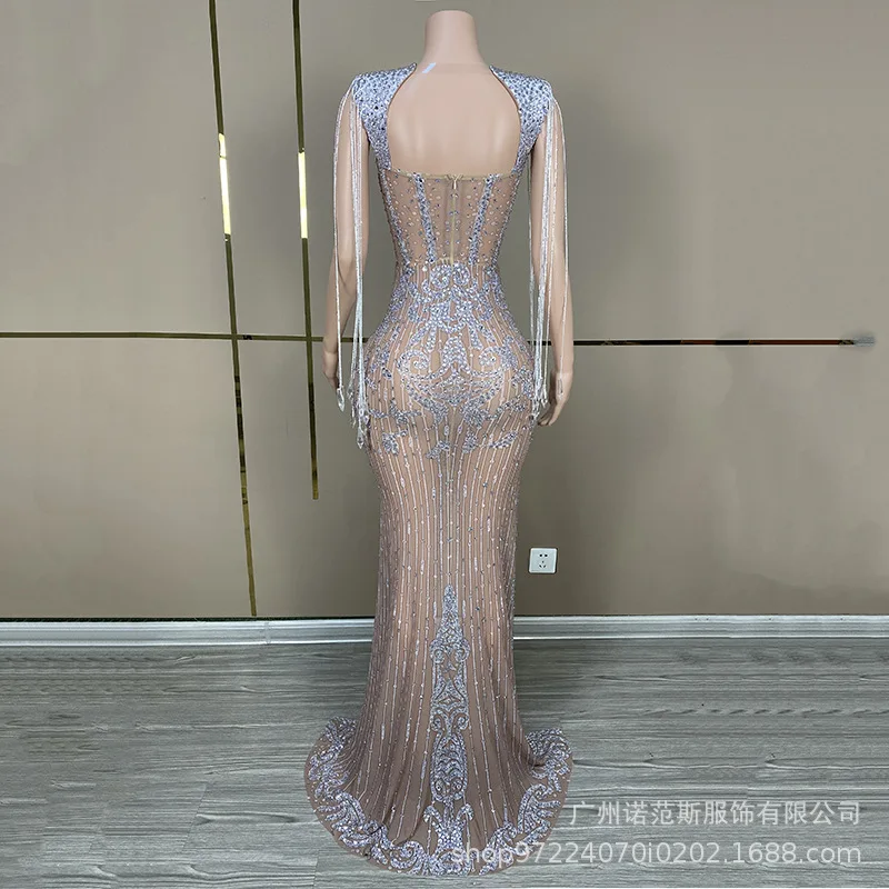 2026Senior Sense Silver Nude Heavy Industry Diamond-encrusted Celebrity Birthday Party Light Luxury Dress Company Annual Meeting