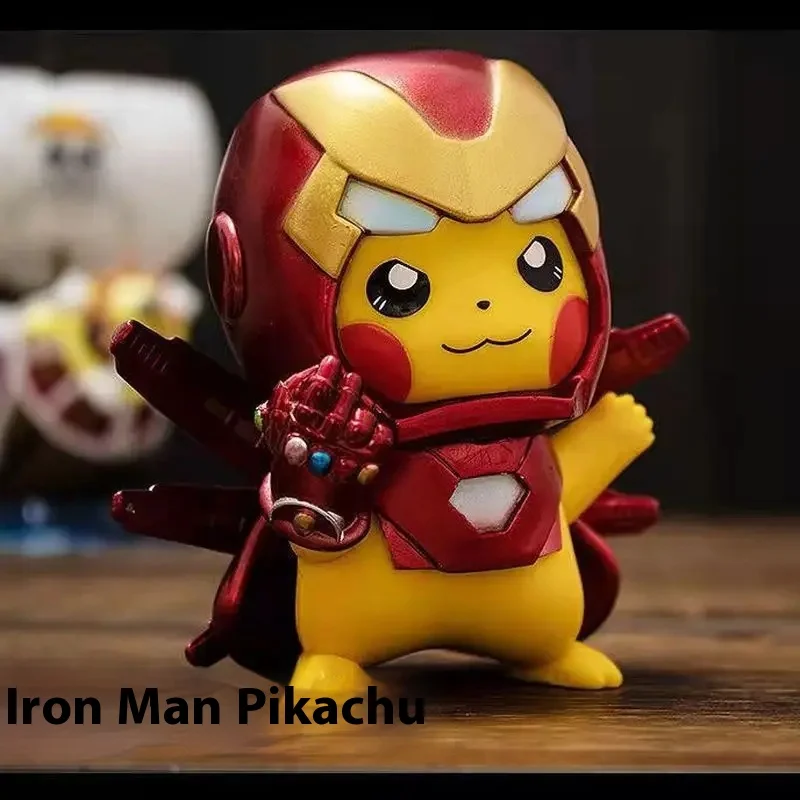 Nieuwe op voorraad Pikachu Cos Iron Man en Deadpool-serie Trendy beeldjes Modellen Decoratief ornament Speelgoed Collectible Gift