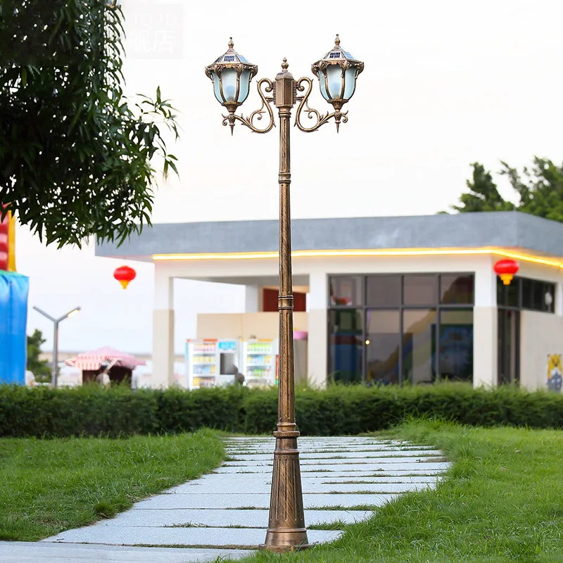 Solar garden light outdoor waterproof retro garden villa community high pole light 3