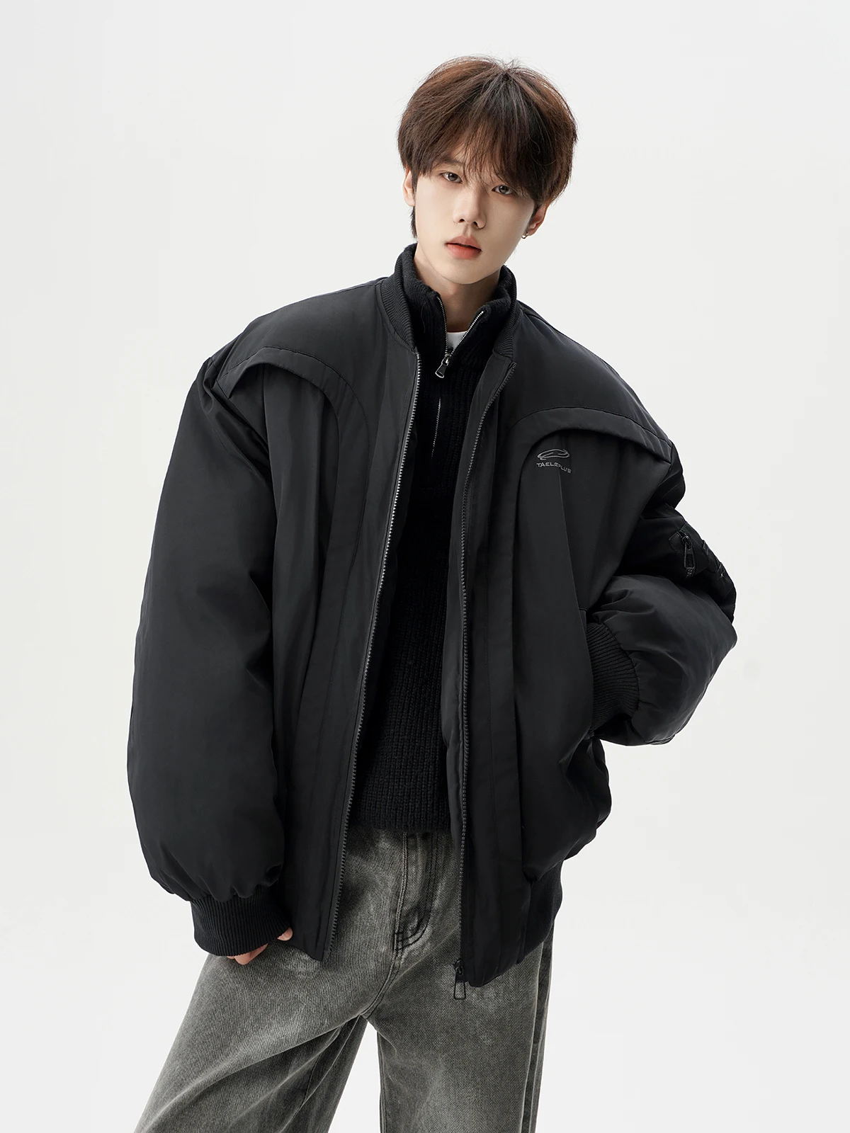 2025 Winter New Men's Loose Casual Black Thickened Warm Stand Collar Long Sleeve Curved Pocket Design Cotton Jacket