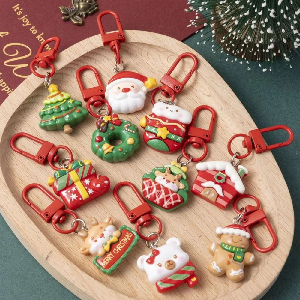 Cute Santa Claus Keychains Enamel Christmas Tree Wreath Keyrings keychains Festival Gifts for Women Men Handbag Charms Pendants