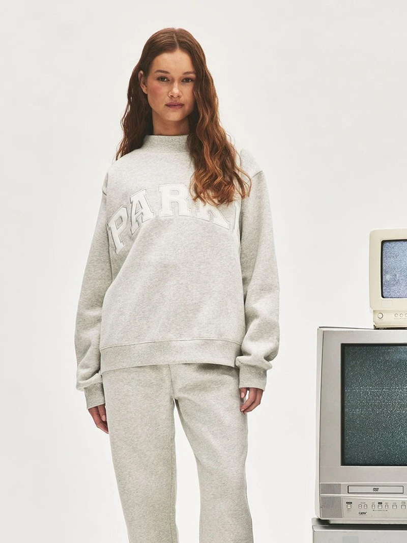 Autumn Winter Women's Pullover Hooded Sweatshirt with Letter Print and Zipper Closure