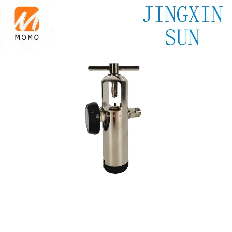 Solid Brass Medical Oxygen Regulator 0 - 25 L / min Barbed Fitting Packed In Clear Poly Bag