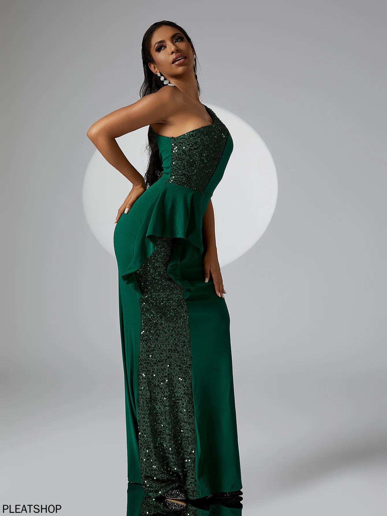 Robe de soirée de Banquet, asymétrique épaule dénudée, sans manches, coupe cintrée, longue portefeuille, mode européenne et américaine