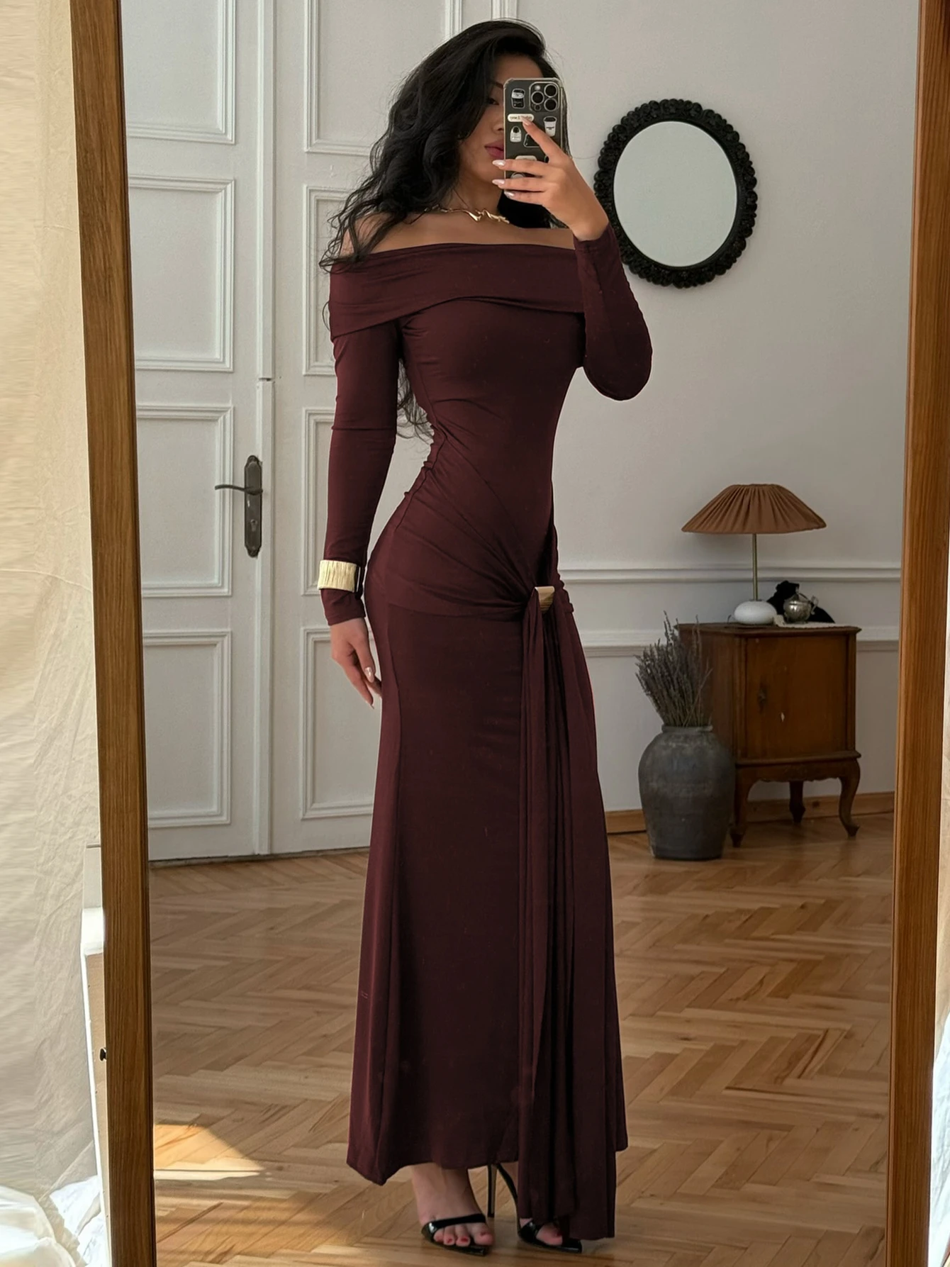 Dulzura الخريف موضة قبالة الكتف كم طويل عارية الذراعين Ruched الشريط فستان طويل المرأة مثير فستان أنيق ملابس الحفلات والنوادي