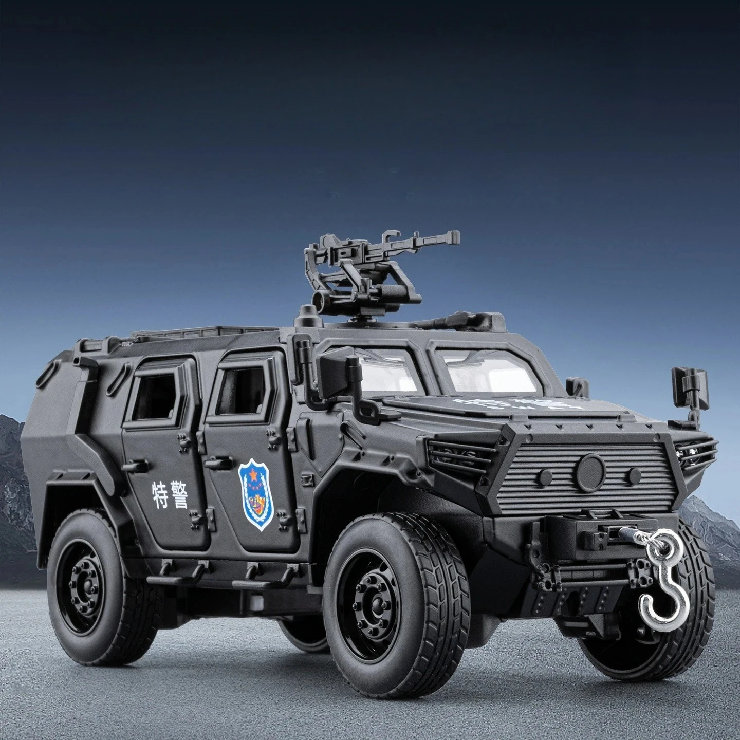 1:32 Warriors Armored Police Car Alloy Car Model Pull Back Sound and Light Sound Effects Boy Toys Diecast Alloy Car Model