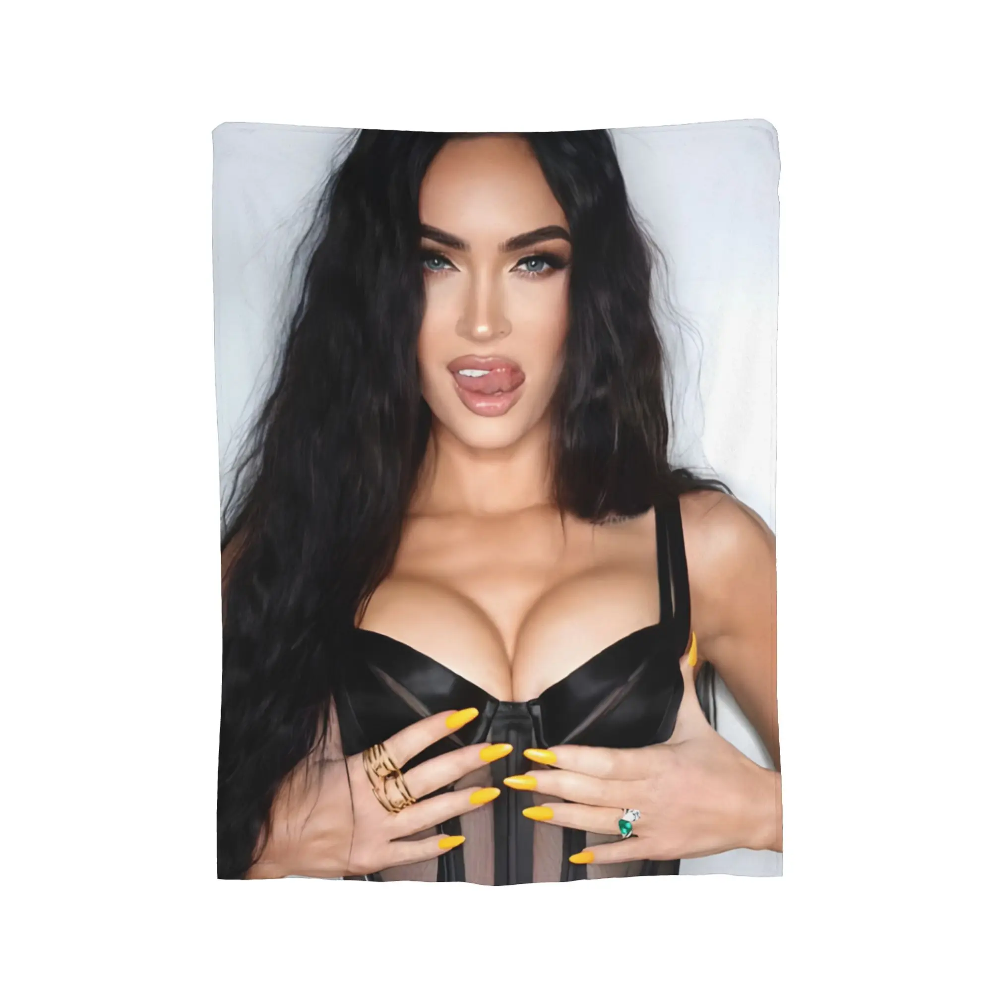 Megan Fox Plush Blankets  Funny Throw Blanket for Bed Sofa Couch 150*125cm Quilt