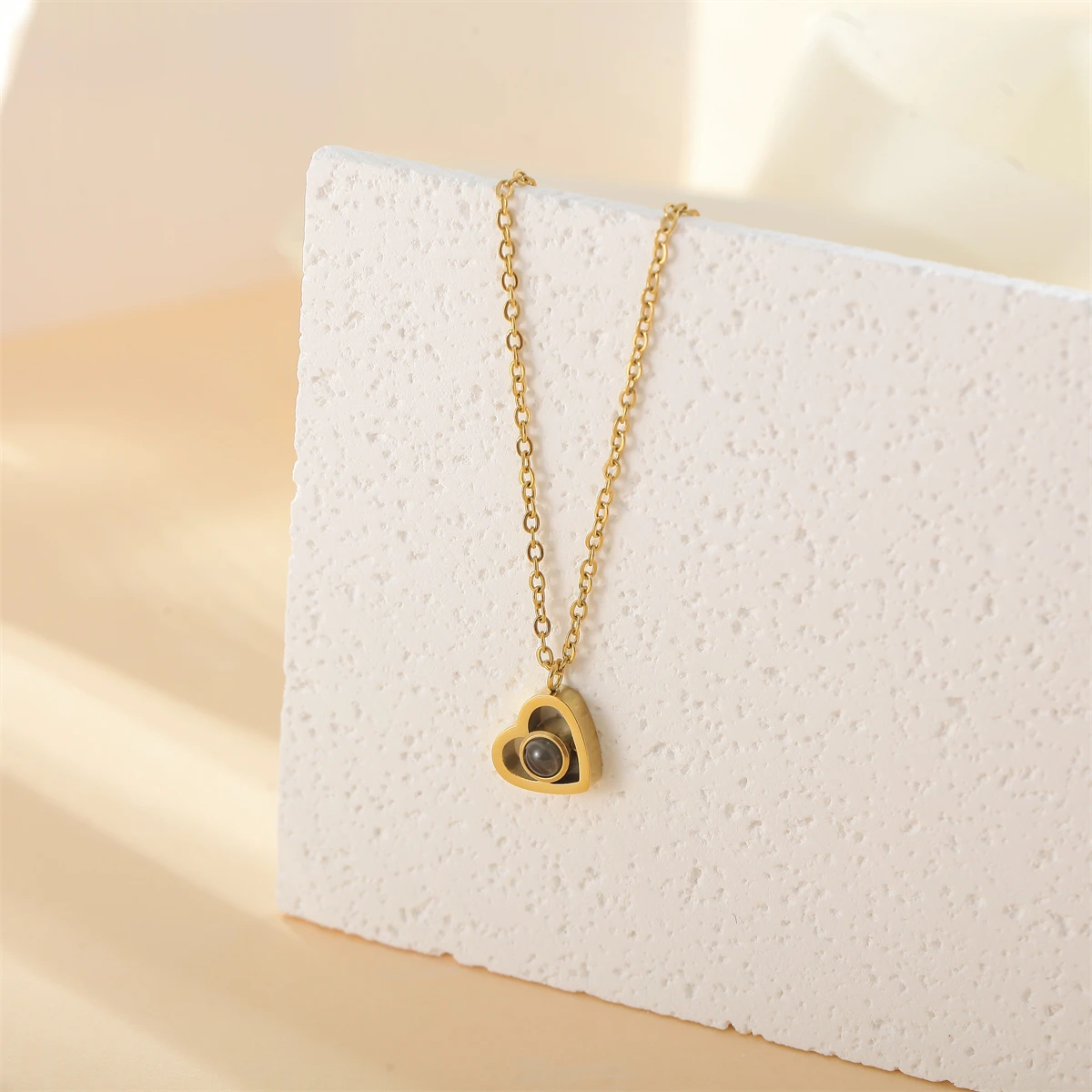 Collier de projection de pendentif de petit coeur pour des femmes, photo personnalisée, photo personnalisée minimaliste, cadeau