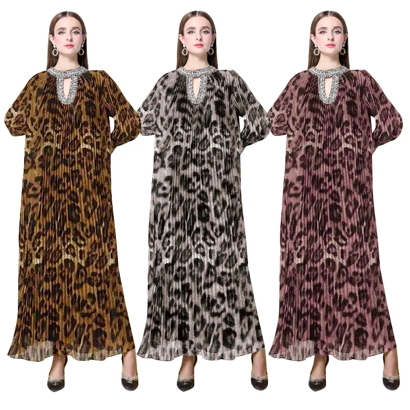 

2025 Autumn Women's Clothing Chiffon Print Beach Holiday Style Heavy Duty Neckline Diamond-studded Leopard Pattern Long Dress