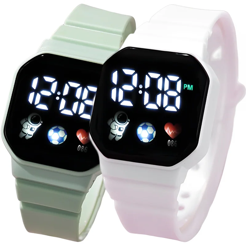 LED Display Astronaut Electronic Watch Student Simple Fashion Silicone Watch Band Square Cute Fashion BoyGirl Electronic Watches