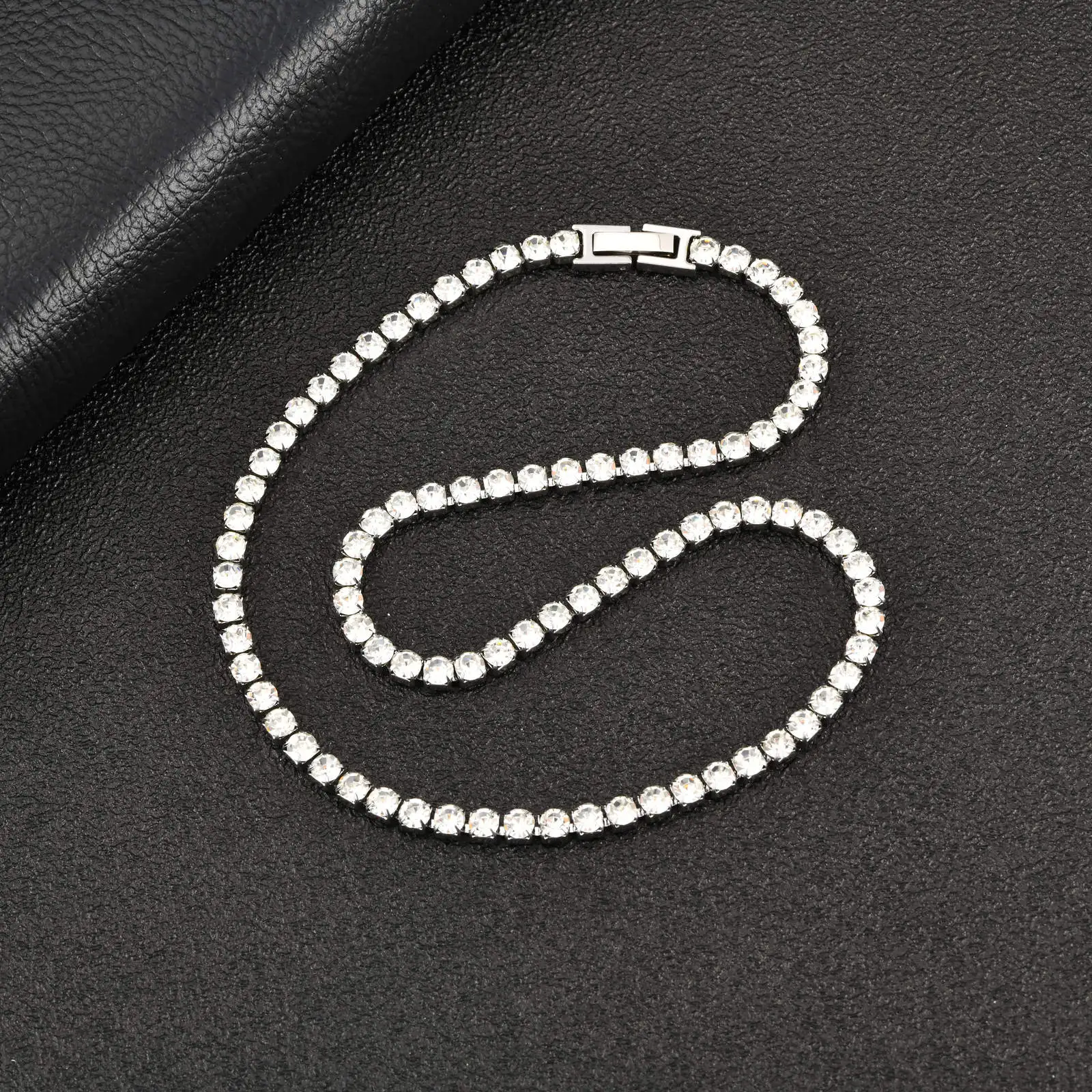 Hip-Hop Tennis-Kette Halskette für Männer, 4mm Edelstahl Zirkon Choker, Luxuriöser Rock-Punk Schmuck Geschenk für Ehemann Vater Sohn – Detail 3
