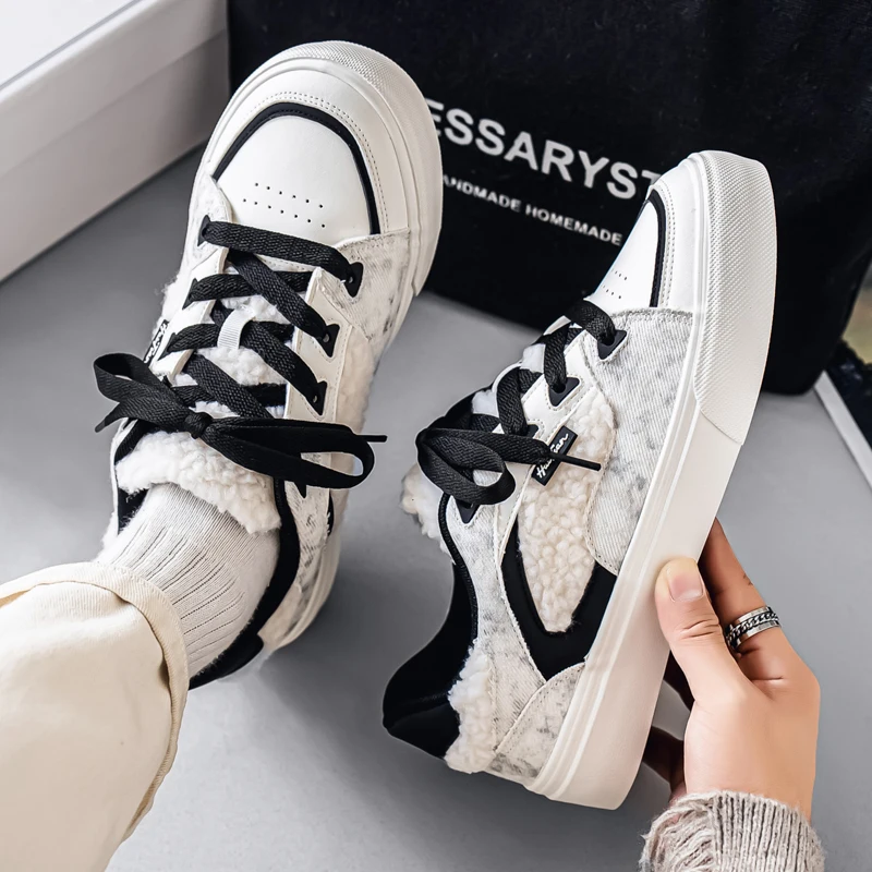 

Men's Breathable Casual Sneakers Luxury Trainer Fashion Loafers Running Shoes Comfortable Race Shoes for Men Zapatillas Hombre