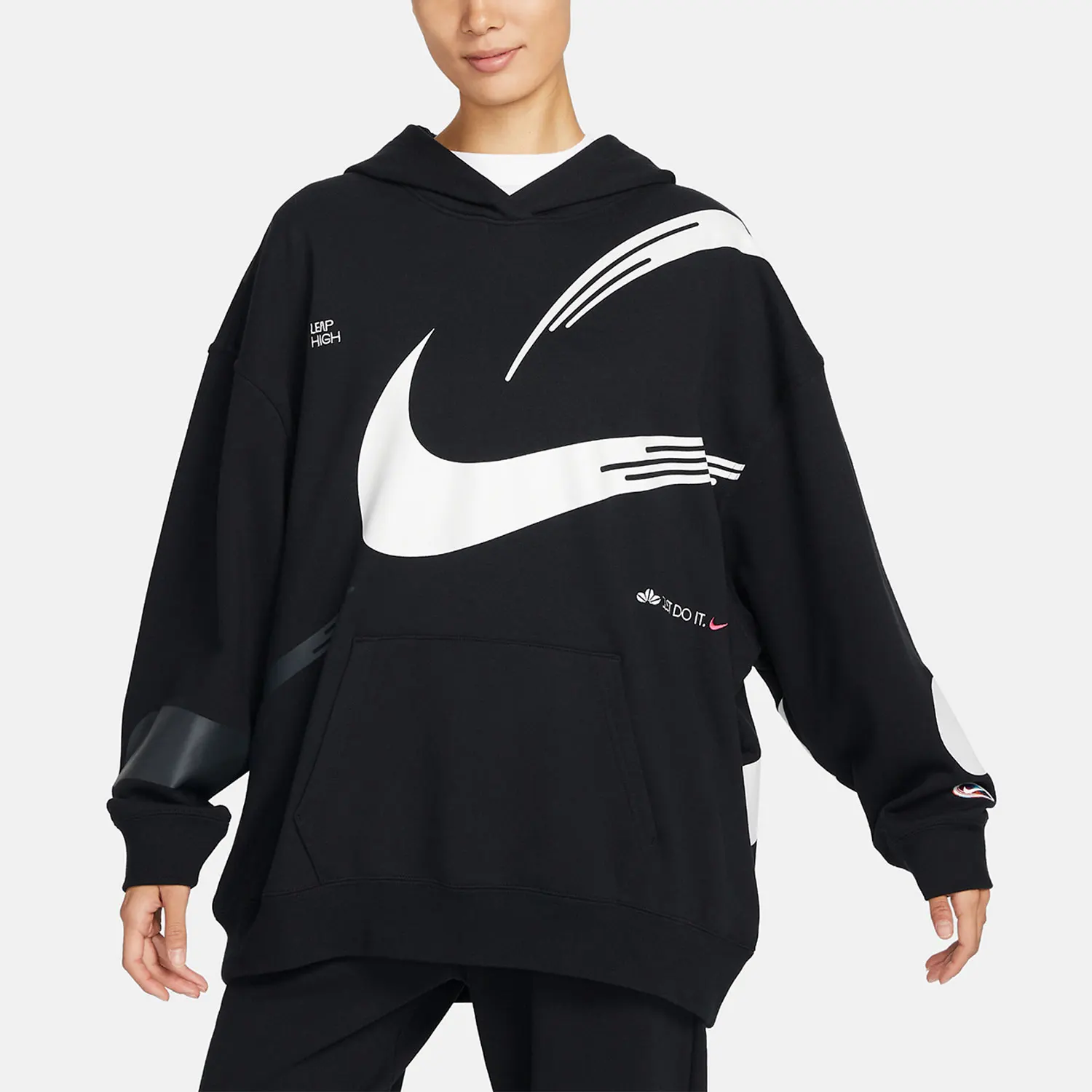 

Оригинальная женская толстовка с капюшоном и принтом Nike SPORTSWEAR FD4798-010