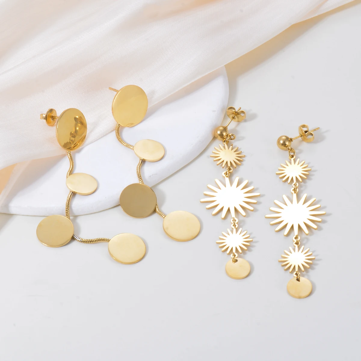 

Metal Disc Round Flower Dangle Earrings for Women Stainless Steel Fashion Statement Hoop Ear Jewelry Free Shipping