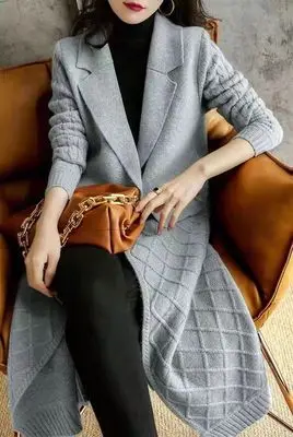 Gray mid-length lapel cardigan