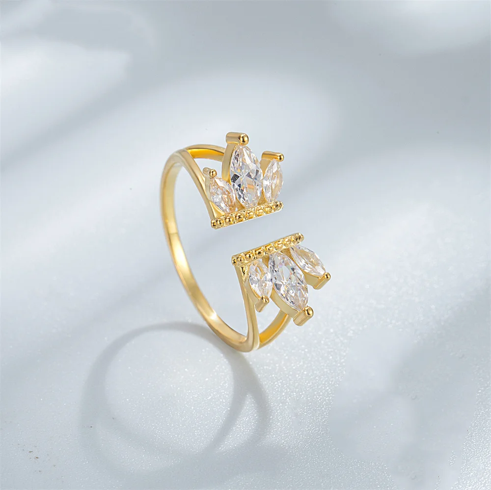 

Korean Sterling Silver S925 Ring, Crown Zircon-Inlaid, Minimalist Niche Stylish Elegant Versatile Women's Ring