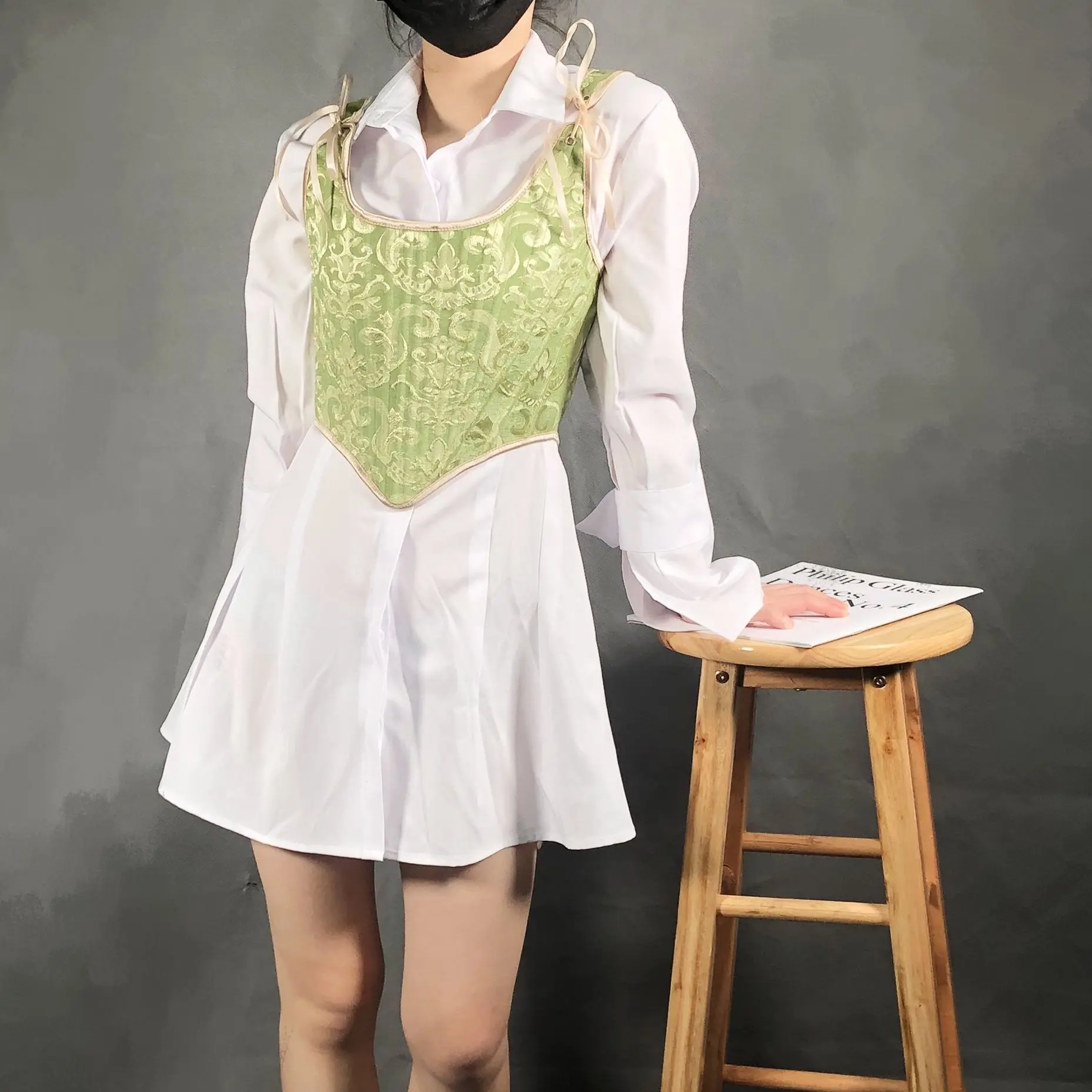 

Women Sexy Green Corset Vintage Jacquard Lace-up Elegant Bustiers with Shoulder Straps Gothic Black Red Camisole Waist Trainer