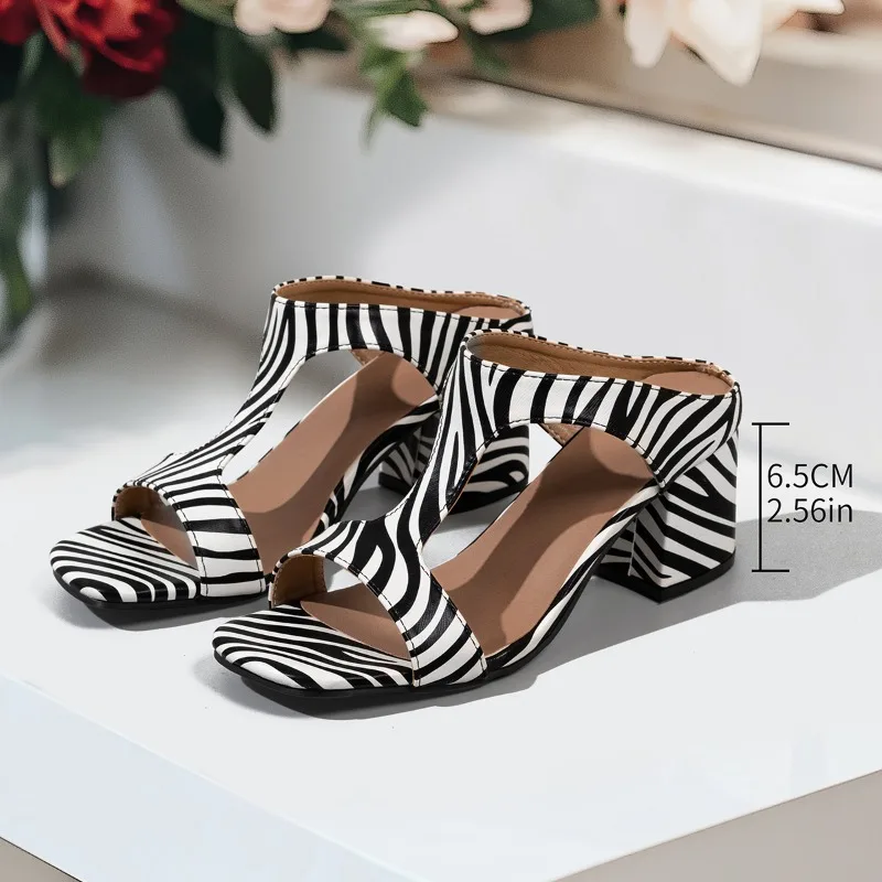 

Summer Fashion Banquet High Heel Slippers 2025 New Large Size Thick Heel Women's Shoes High-quality Trendy Fashion Slippers