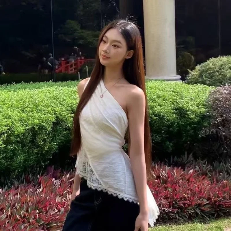 

Lace Stitching Irregular Dew Shoulder Short Sleeve T-shirt Women Summer Korean Style Leisure Tops Lady Simple Slim Thin T-shirt