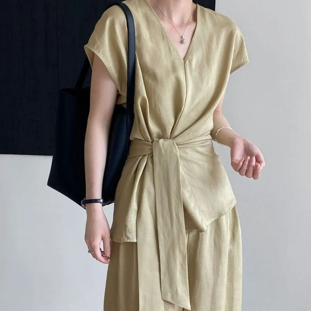 

Элегантный корейский комплект из двух предметов для дочери, рубашка без рукавов и широкие брюки, полный комплект одежды в стиле Old Money