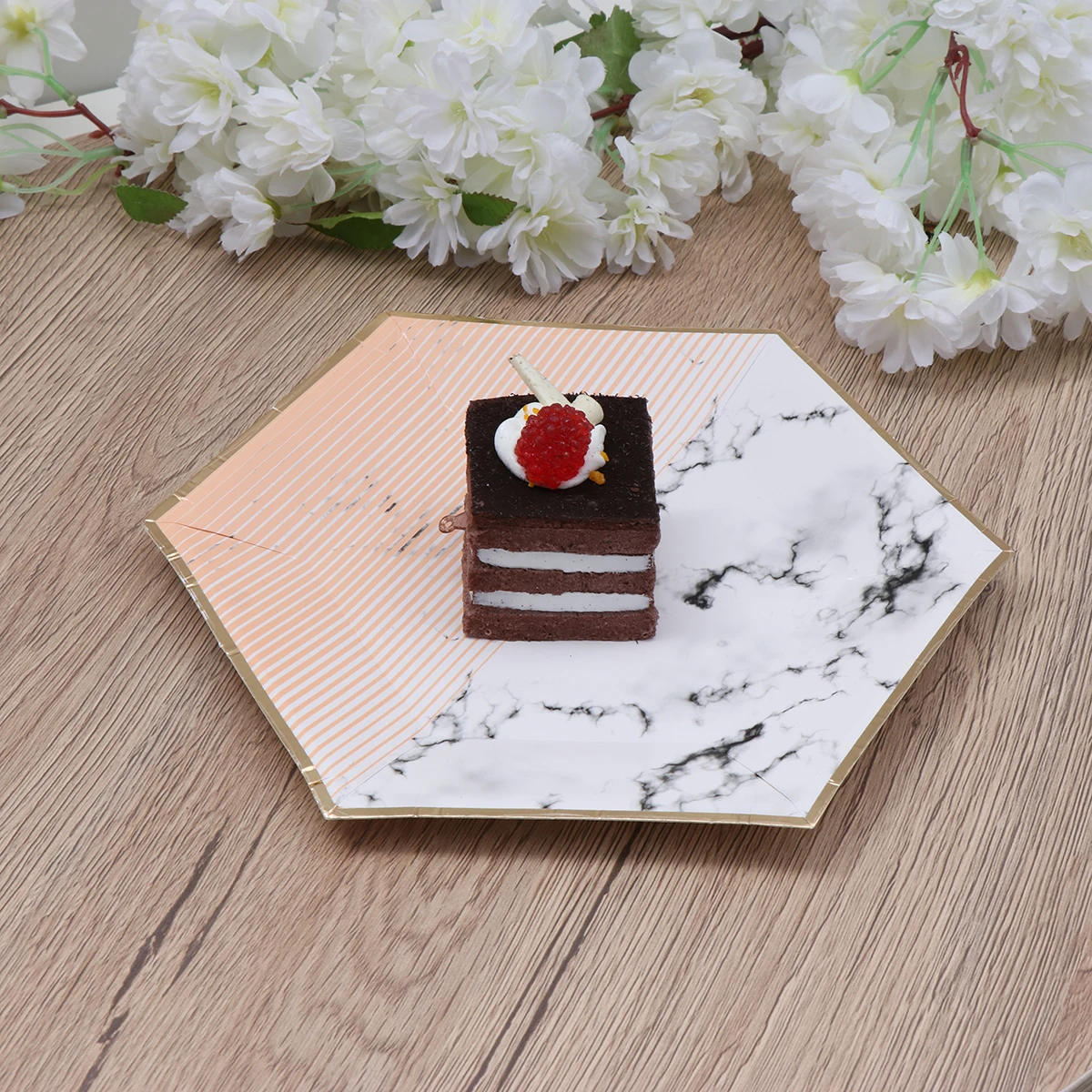 

8pcs 8 Inches Pink Gold Foil Marble Paper Plates Disposable Dinner Tableware For Carnival Birthday Party Supplies Buffet Events