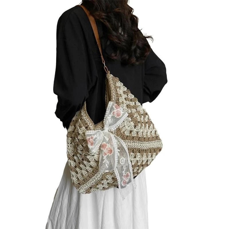 

Bohemian Straw Shopping Bag for Women Functional and Fashionable Straw Handbag
