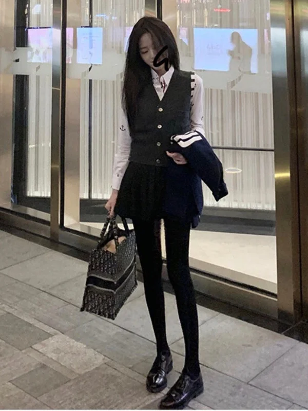 

Мужской шерстяной вязаный жилет с V-образным вырезом и четырьмя полосками, стандартной длины, для повседневной носки, модный тренд для пар